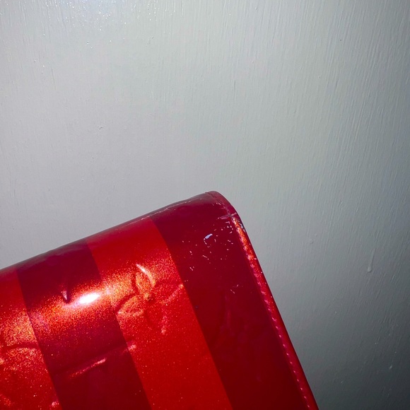 LOUIS VUITTON Vernis Portefeuille Sarah Rayeur Bifold Long Wallet M91716 - Picture 9 of 11